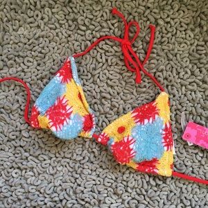 Crocheted bikini top (12)